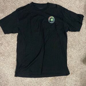 Men’s XL Quiksilver short sleeved t-shirt